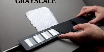 thuoc-xam-grayscale-la-gi