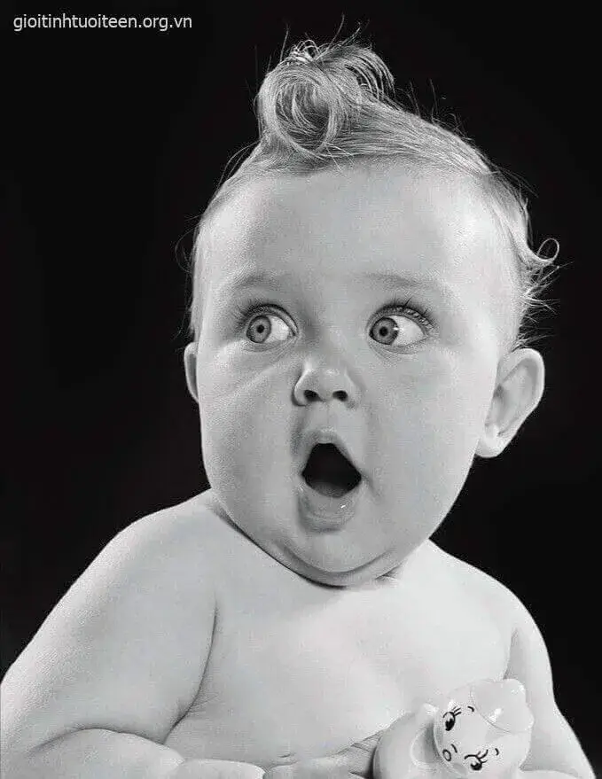 Meme Sốc – Ảnh Chế Biểu Cảm Shocked Bất Ngờ Hài 😱 29 Em bé sốc meme