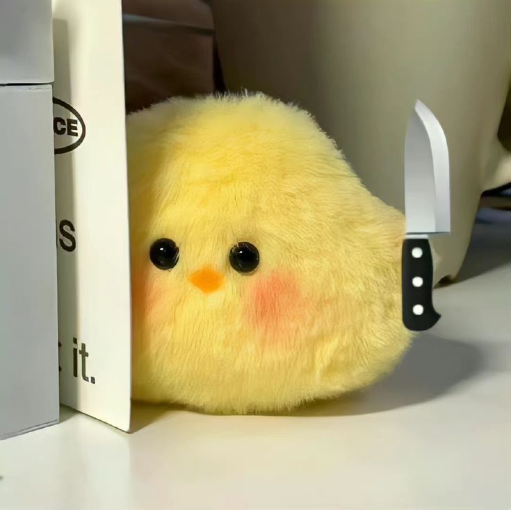 Meme Cầm Dao – Ảnh Chế Đe Dọa Hài Hước Troll Bạn Bè 🔪 171 Ghen kiểu này là sắp có người nằm viện