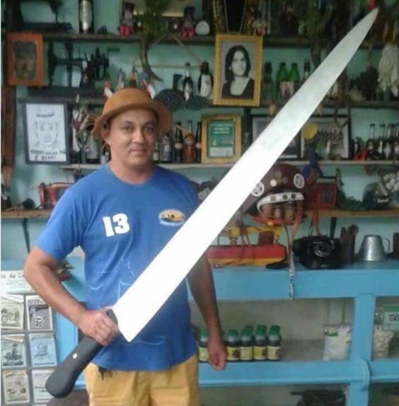 Meme Cầm Dao – Ảnh Chế Đe Dọa Hài Hước Troll Bạn Bè 🔪 12 Không phải đe dọa, chỉ là nhấn mạnh tình cảm